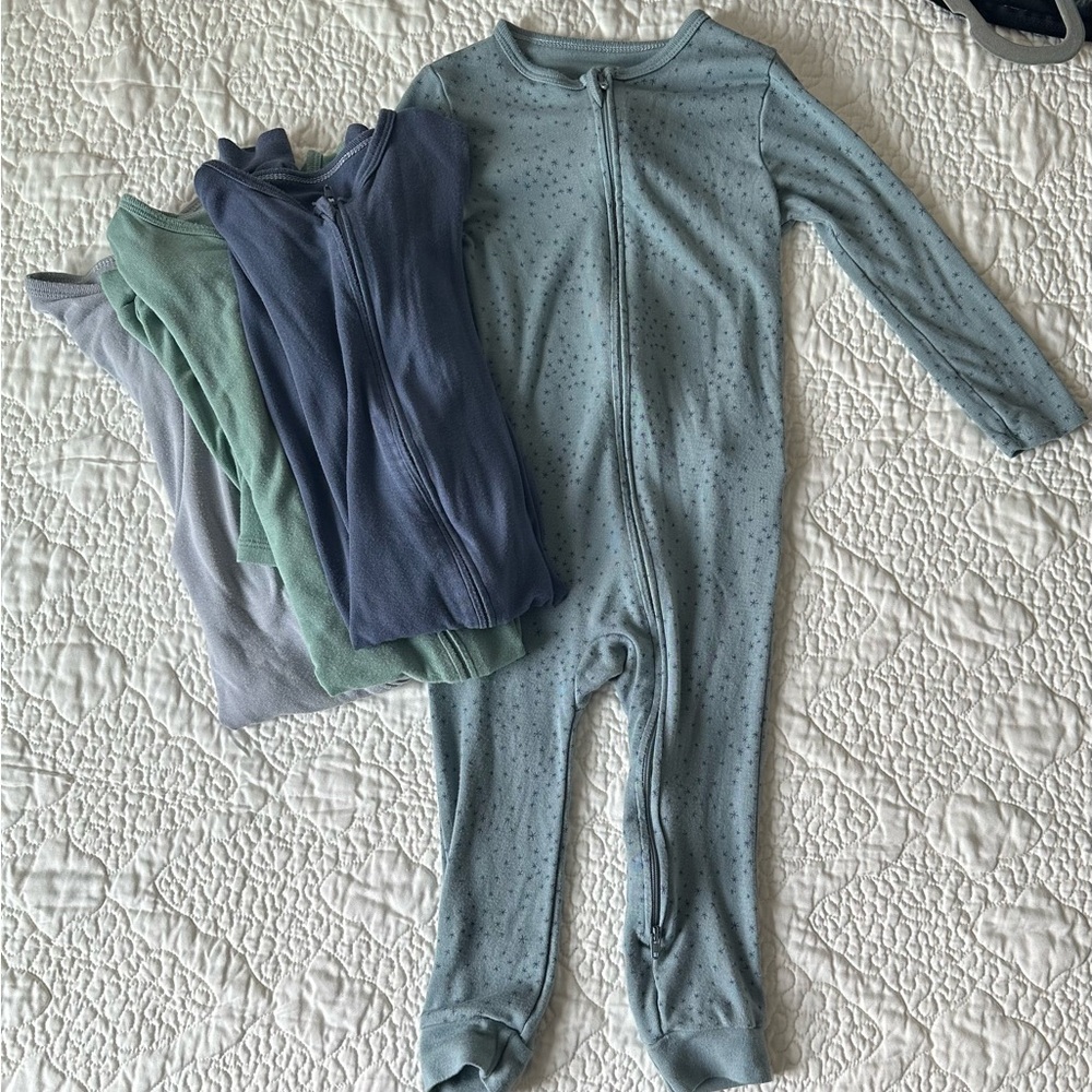 Cloud Island Baby Pajamas (4 piece set)